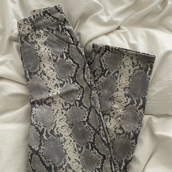Snakeskin jeans - Picture 1 of 4